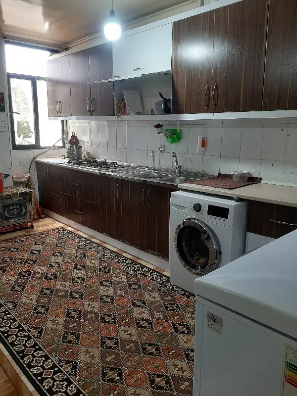 1 واحد اپارتمان طبقه چهارم