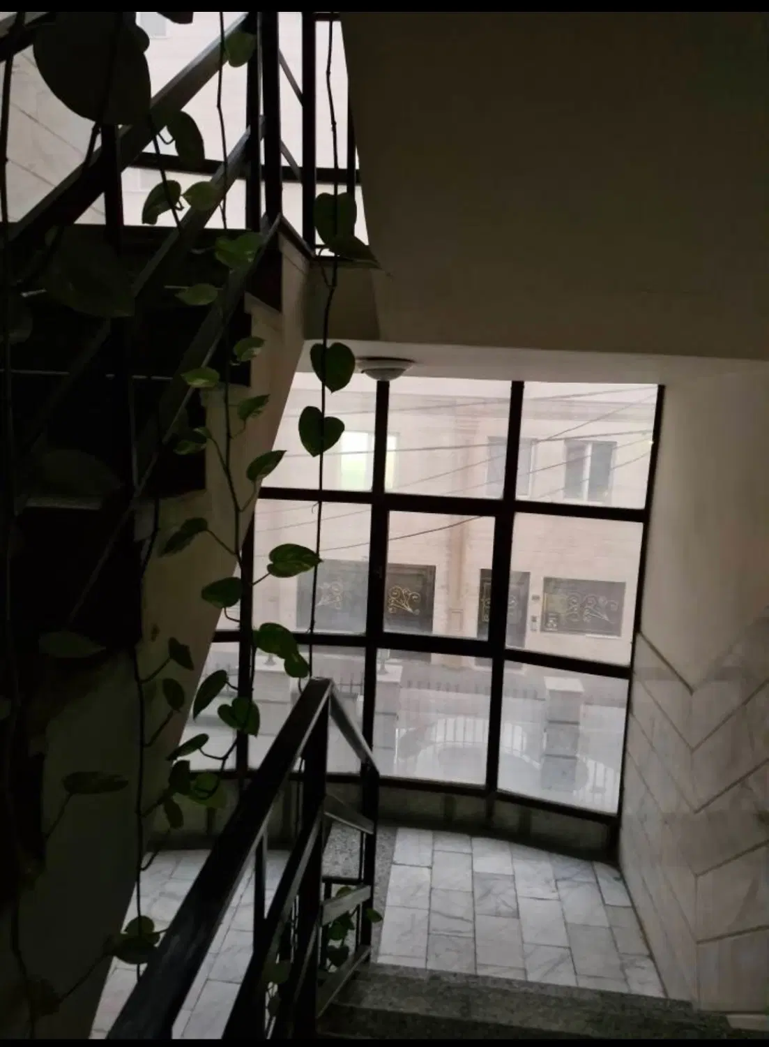 رهن اپارتمان ۵۵ متری در کوی بیمه