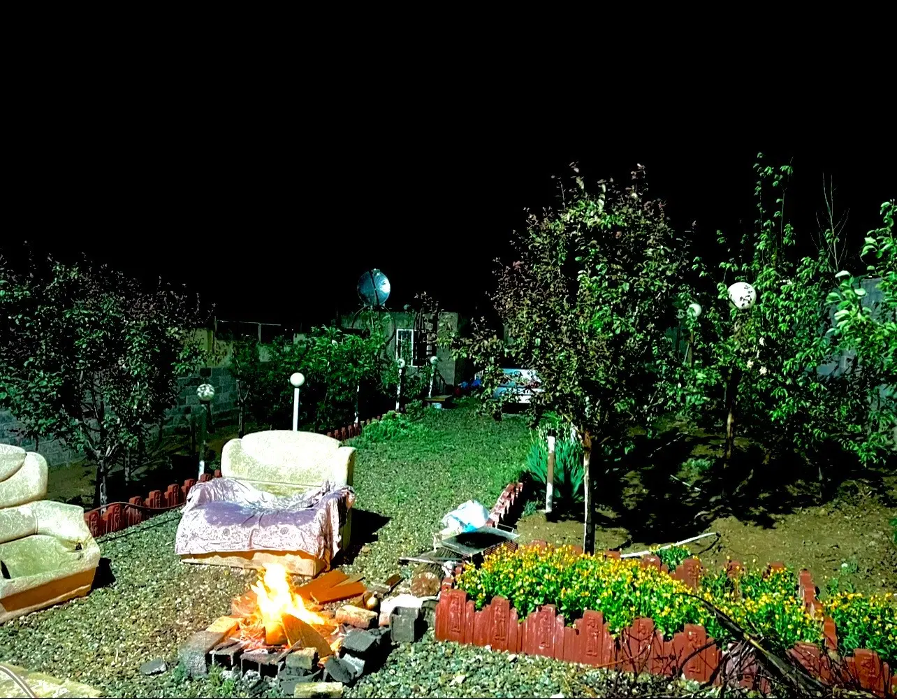 ۴۰۰متر زمین +۱۵۰متر بنا