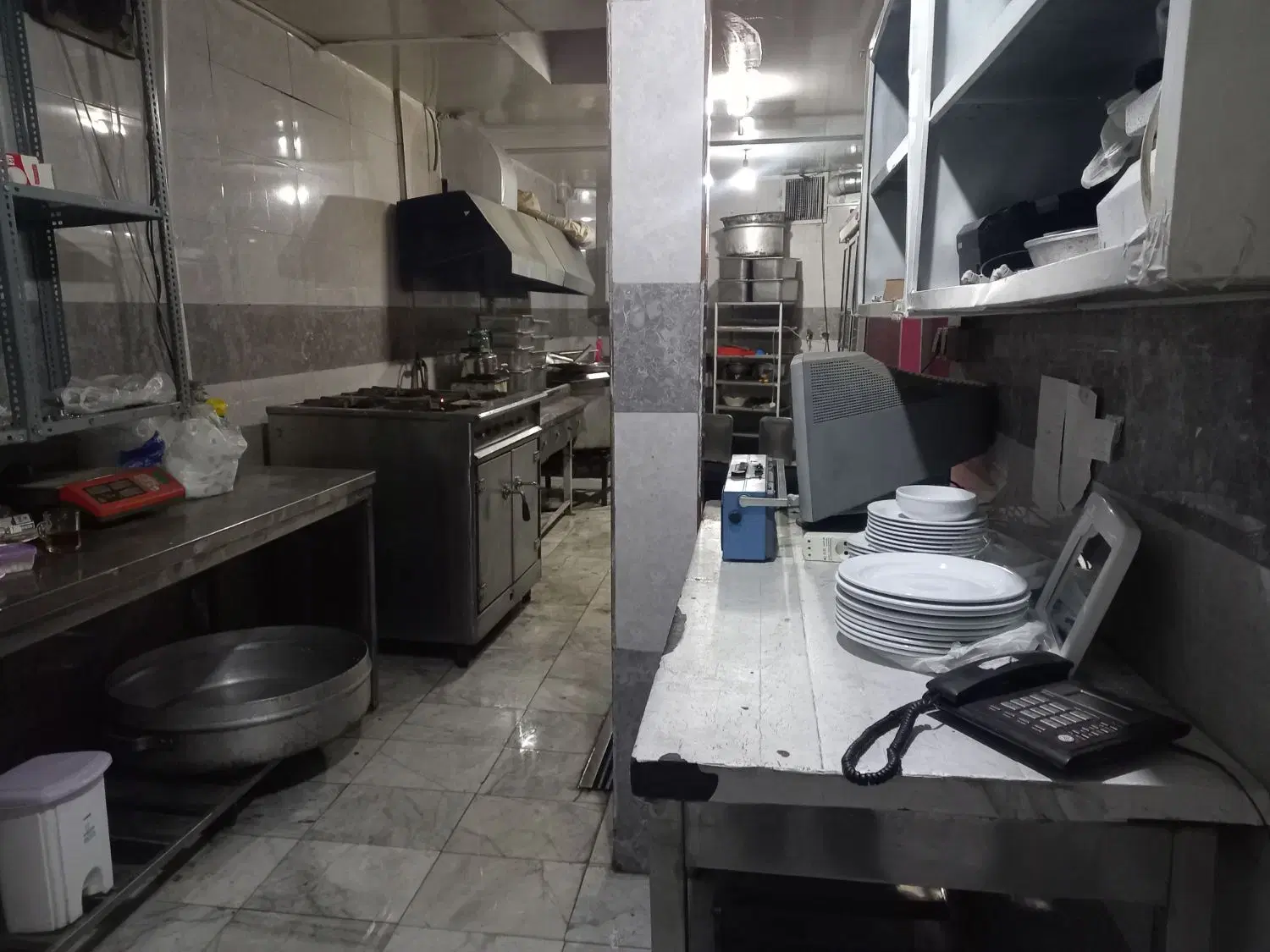 اجاره کترینگ و تهیه غذا