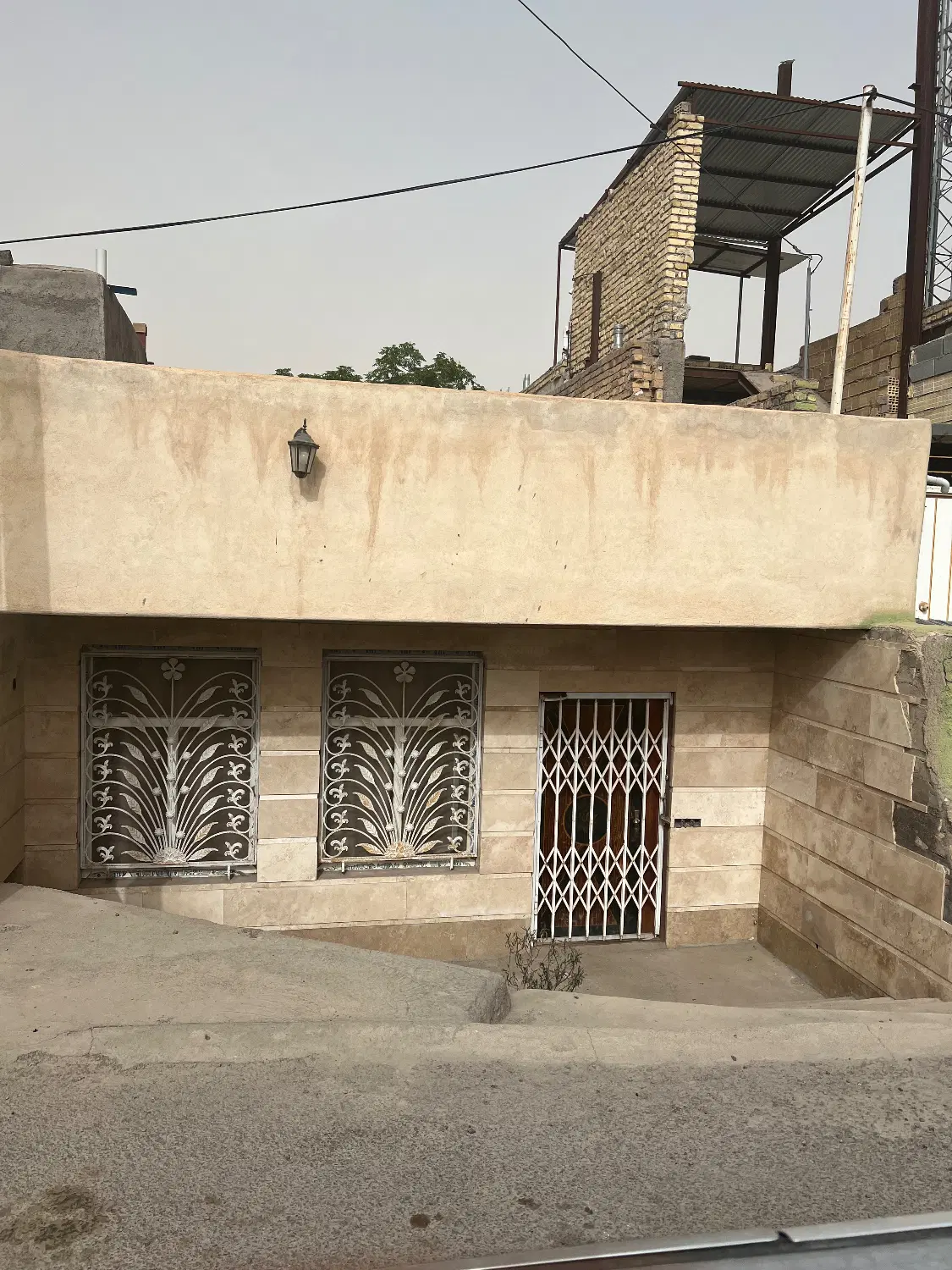منزل دربست پشت باغ فین بلوار باقرالعلوم