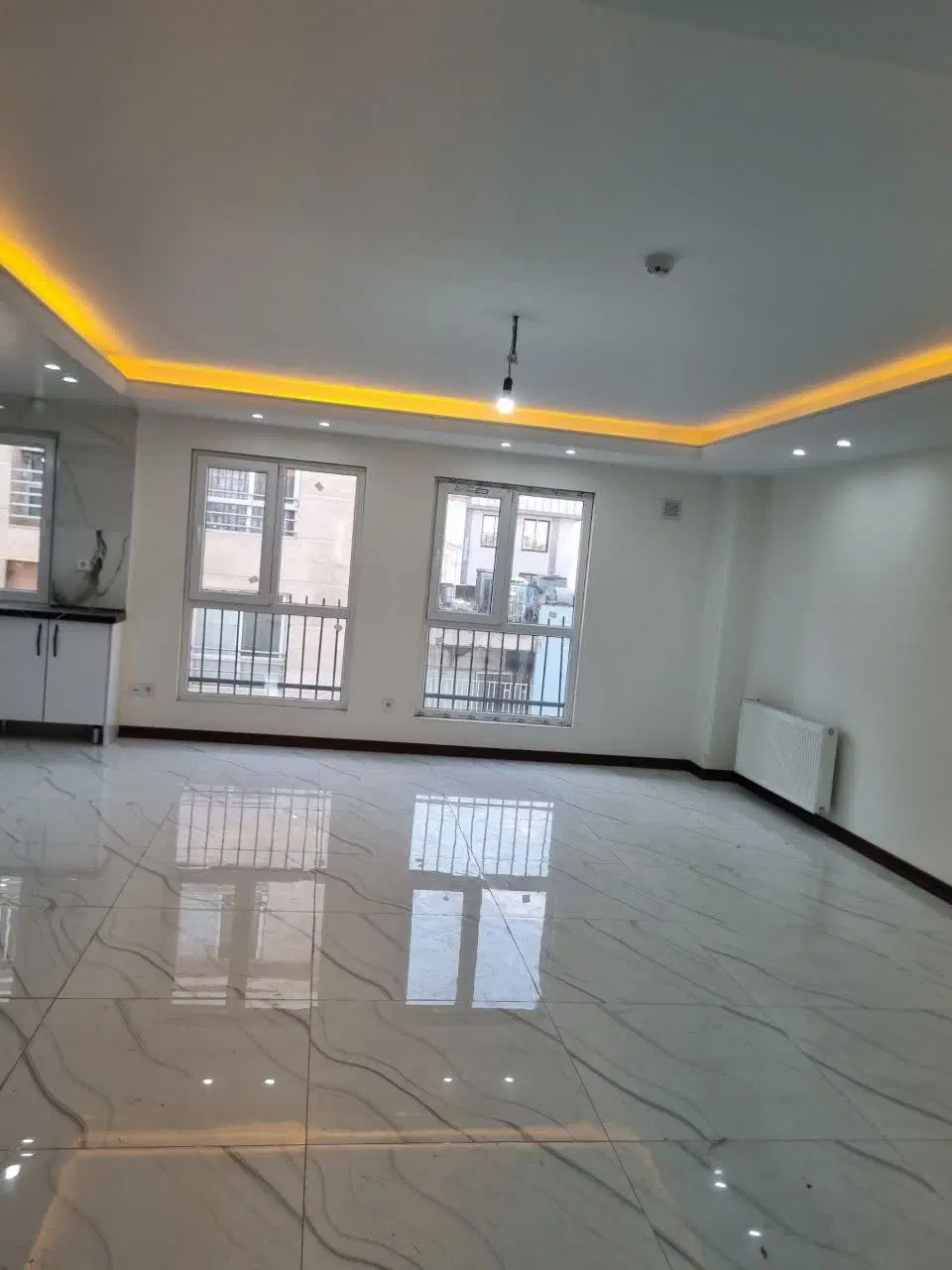 ۴۰متری تکواحدی طبقه همکف حیاط دار