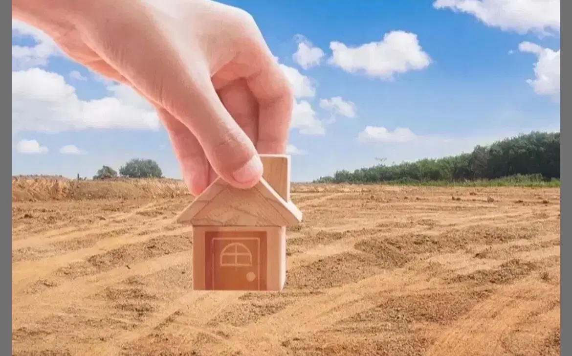فروش سه دانش زمین تنگک ۳