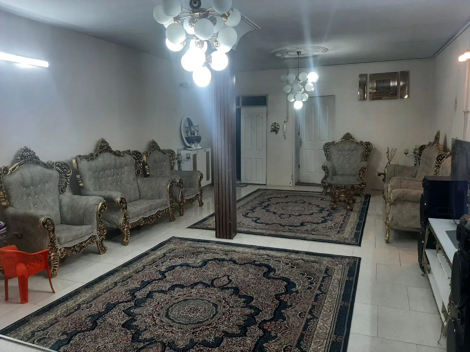 ۱۰۰  متر اپارتمان دو خواب حصار امیر