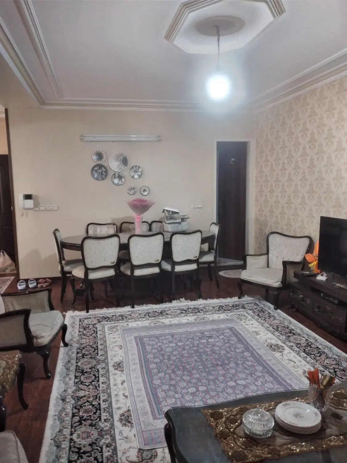 رهن واحد۶۳ متری هفت تیر کرج