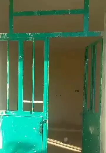خونه کلنگی 200متر برا تفریح خوبه