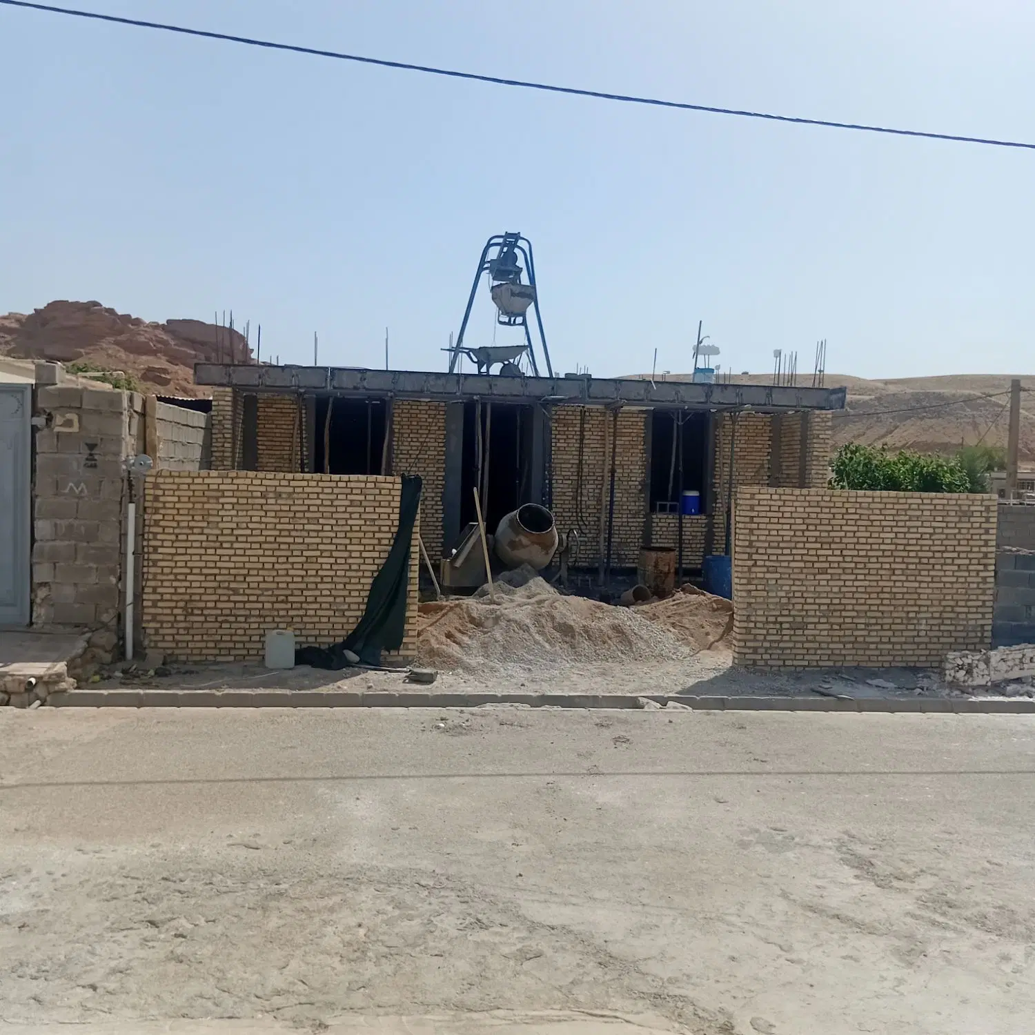 ویلایی بالا ازاد ۱۵۰ متری