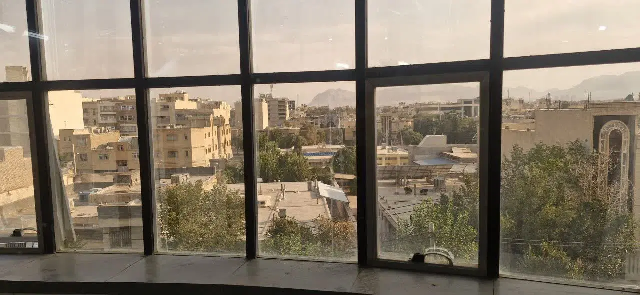 ۱۴۰متری،۳خواب،۶فردوسی،نورگیرعالی،شیک