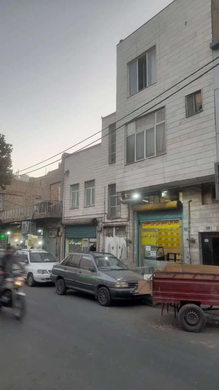خانه کلنگی مسکونی و تجاری