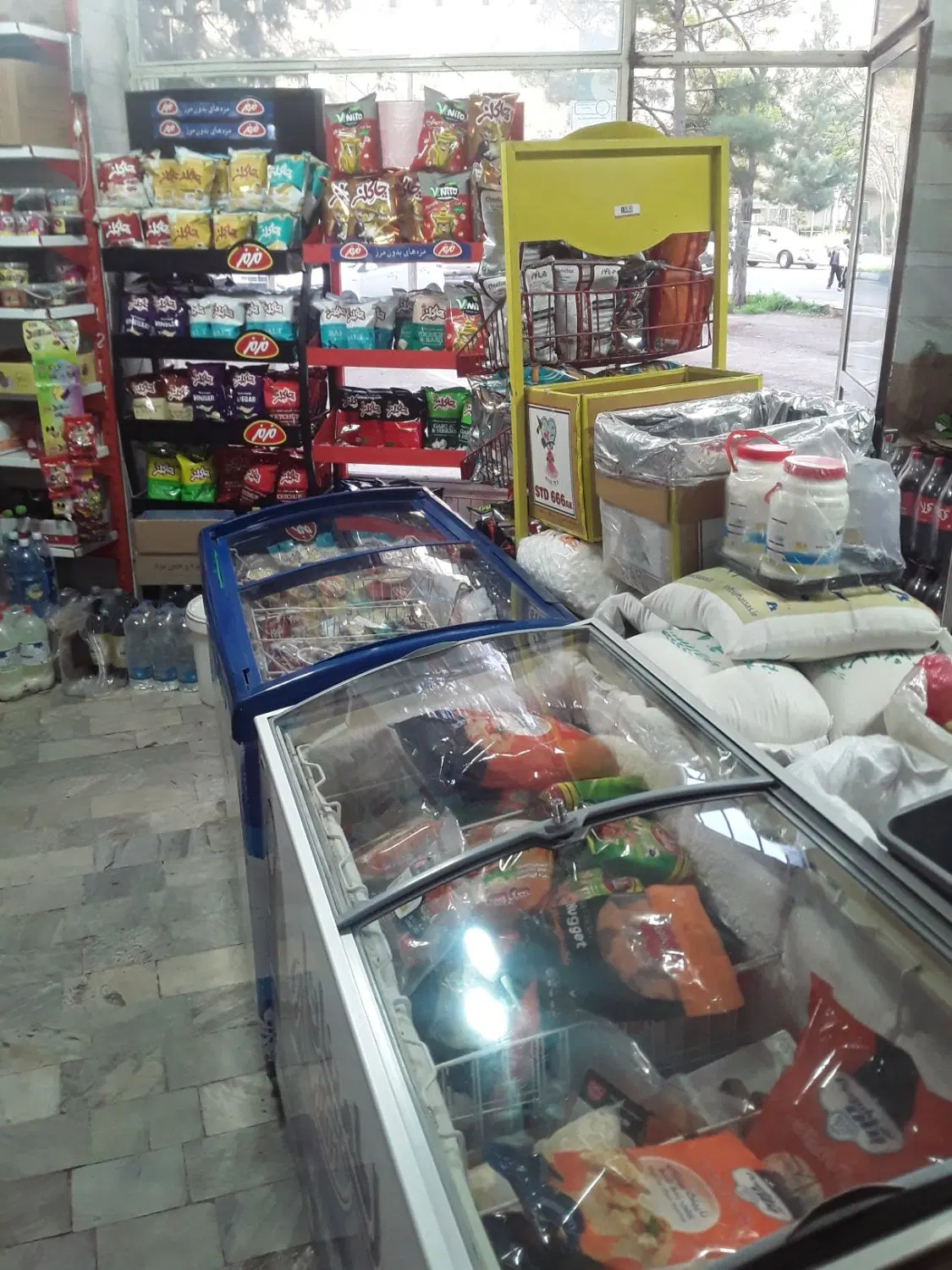 فروش مغازه دو نبش