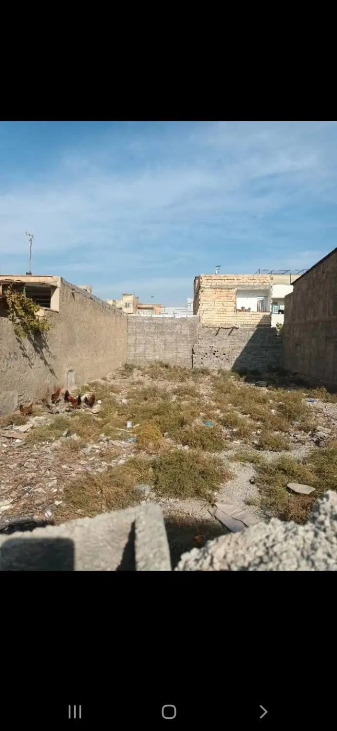 زمین مسکونی