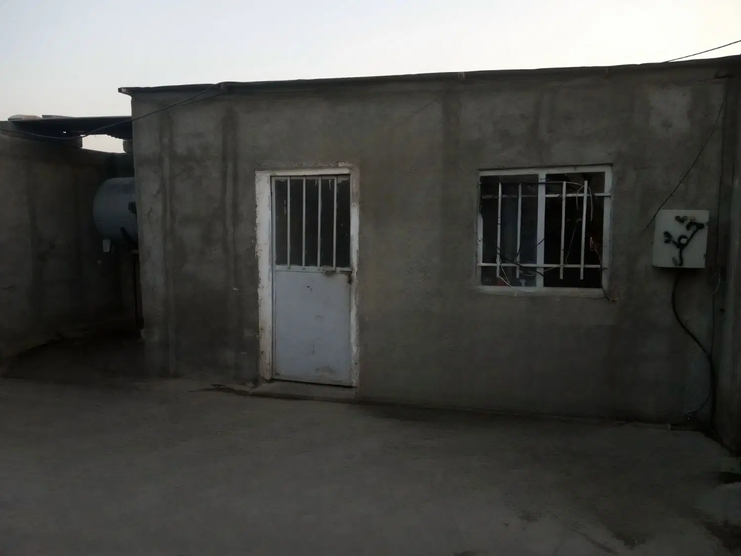 سالن کارگاهی جهت اجاره