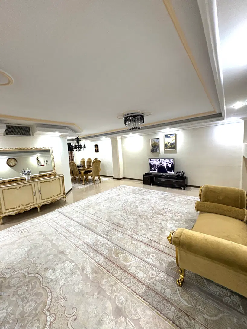 ۱۱۰ متر دو خواب با قابلیت ۳ خواب شدن