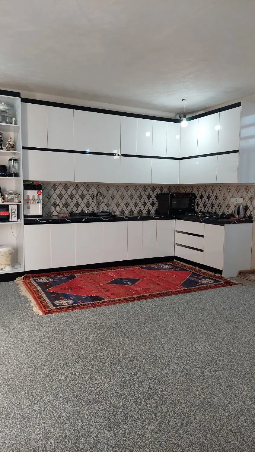 ۲طبقه برخیابان ۴۵متری فروشی