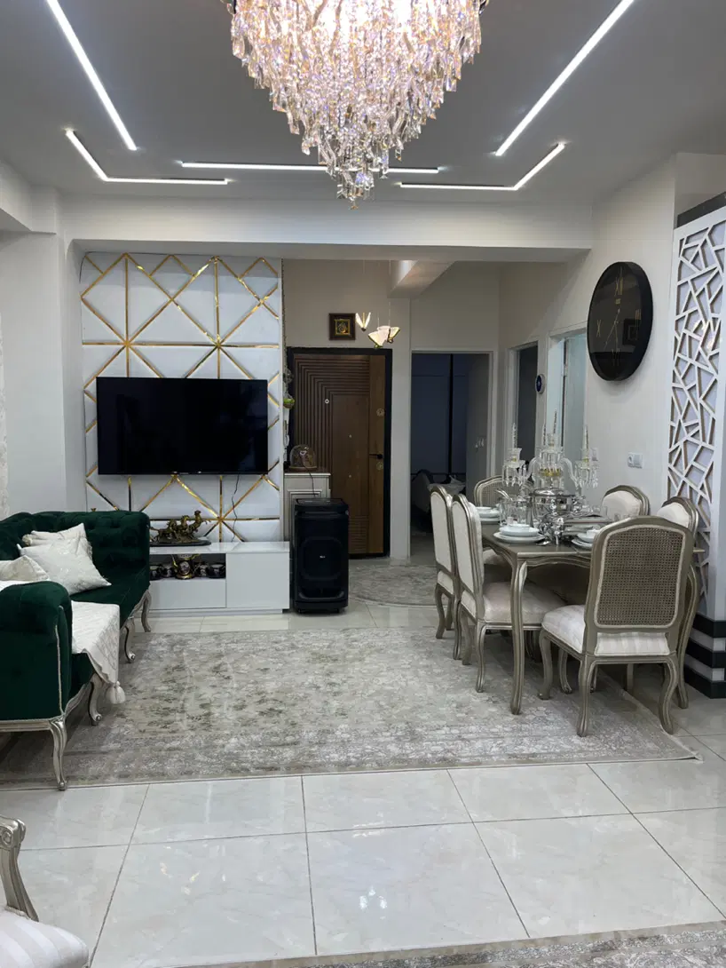 آپارتمان لوکس تک واحدی۸۳متری نادری بوعلی