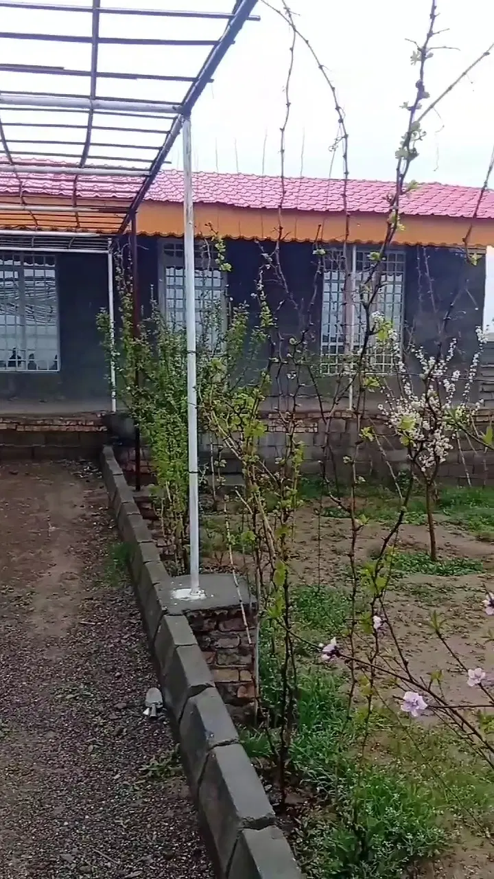 ویلا باغچه