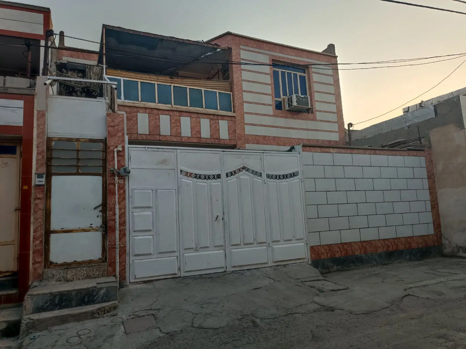 خانه ویلایی طبقه بالا