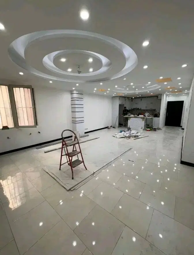 آپارتمان ۱۲۰ متری درحال بازسازی