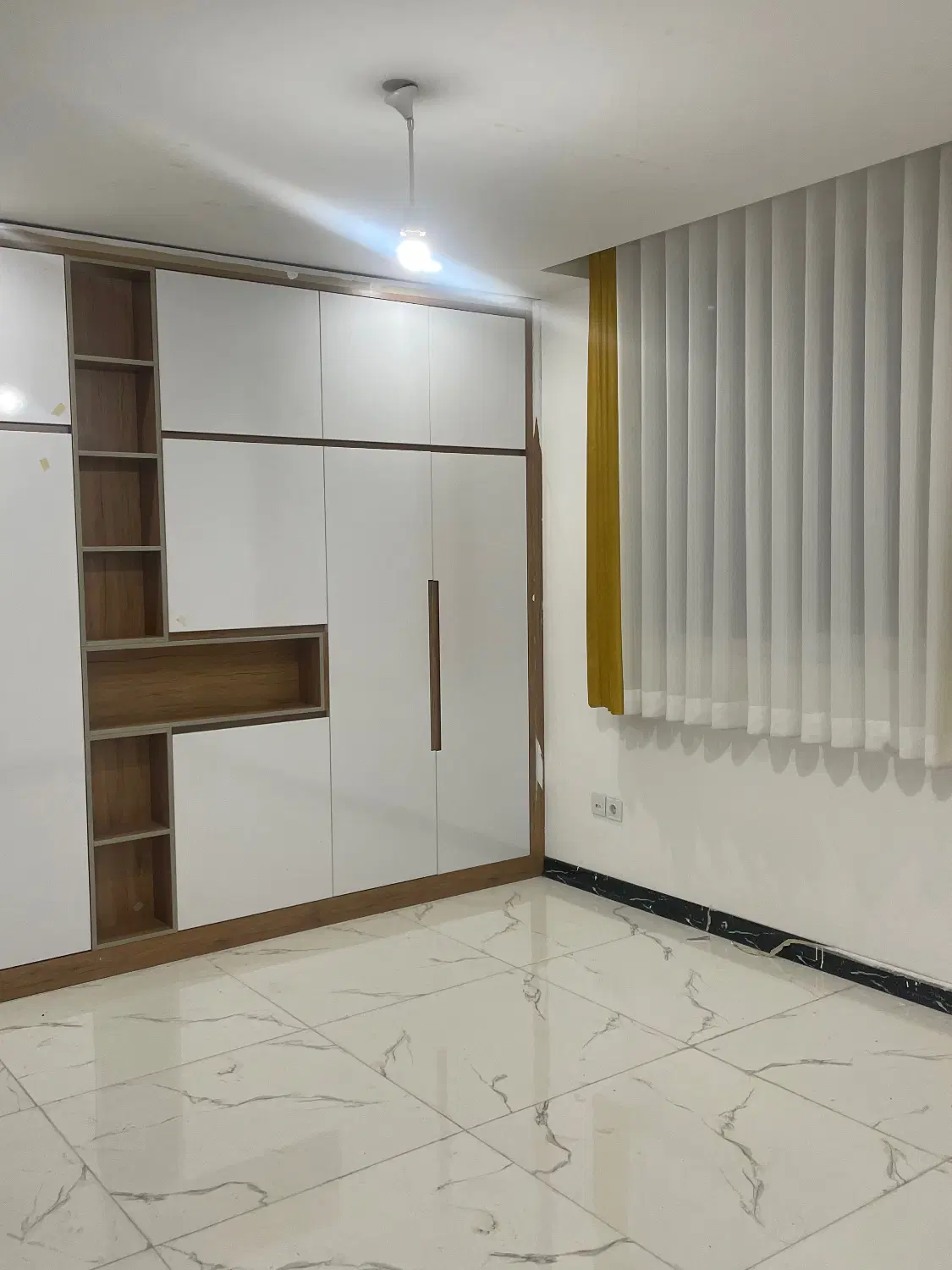 رهن واجاره واحد ۲۰۰متری. نوساز دهنو