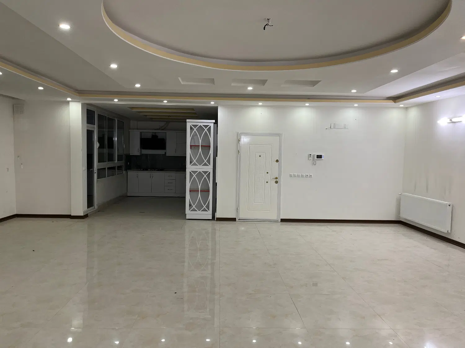 رهن و اجاره اپارتمان ۲۳۰متری تک واحدی سه خواب