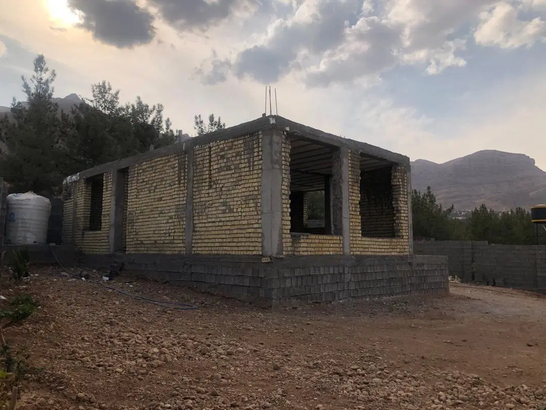 تپه سبز قلات پزشکان دردیواروساختمان مستثنیات۵۰۰متر