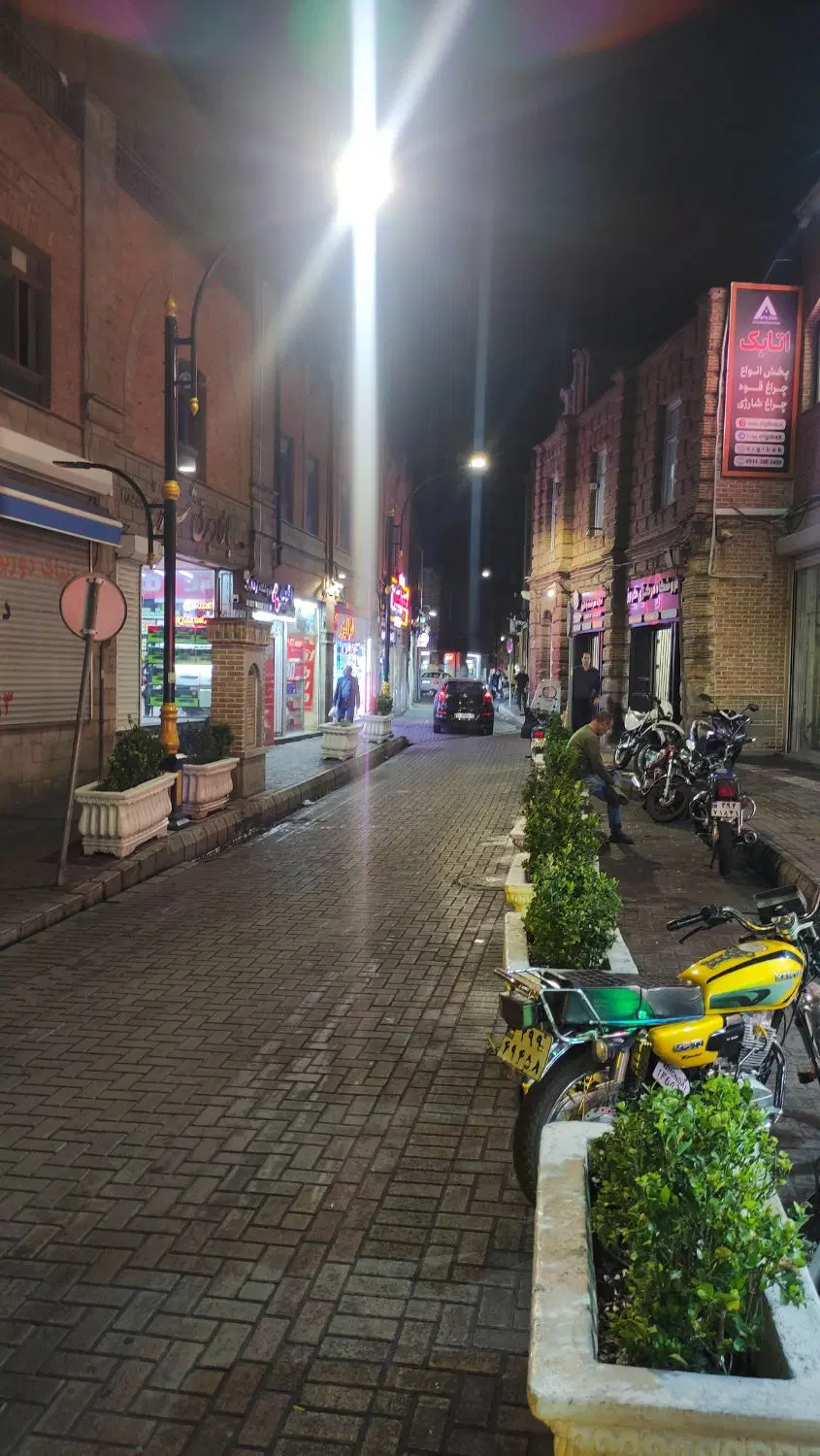 مغازه پاساژ ملل سه راه امین بازار