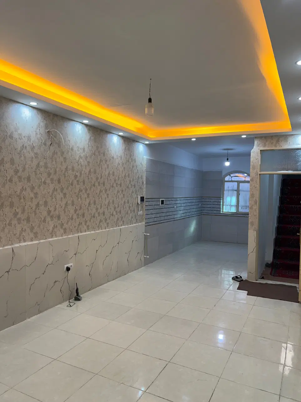 خانه ویلایی ۲ طبقه نیم در تاپ لوکیشن قلعه میر