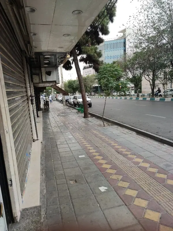 مغازه مناسب برندهای بزرگ