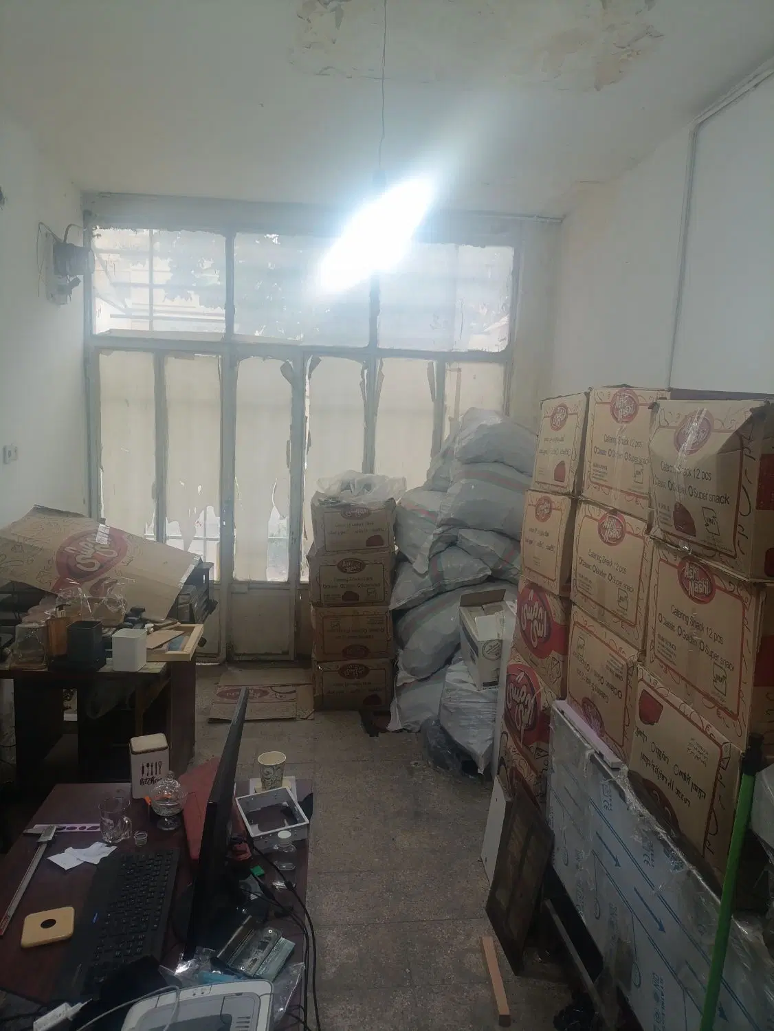 مغازه ۳۰ متری
