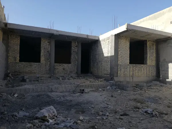 خانه نیمه ساخت سرطاف