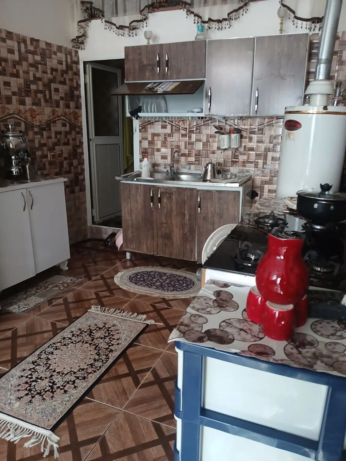 اجاره خانه نقلی در کوی خیام پشت تالار نوروز