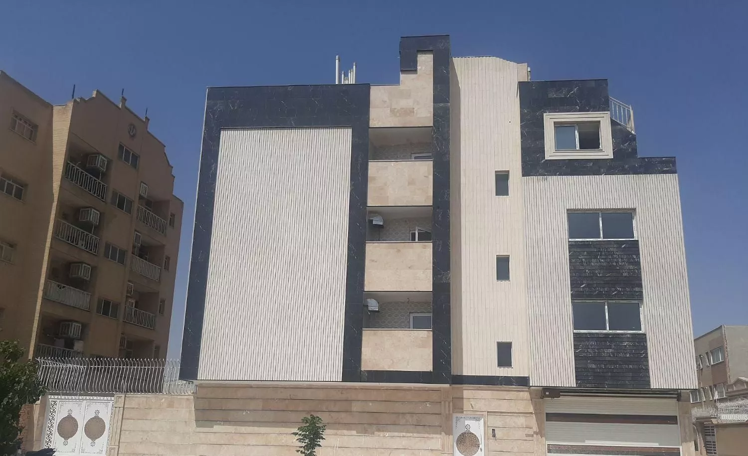فروش واحد۸۵متر (موارد دیگر موجود)