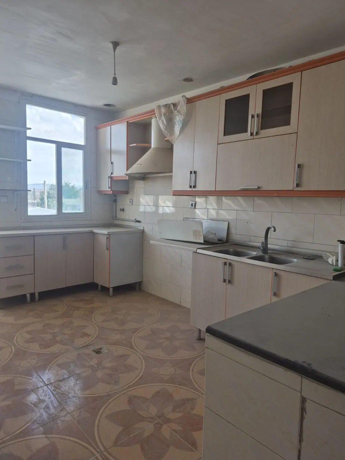فروش منزل مسکونی