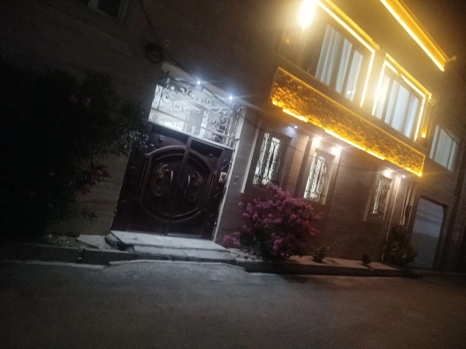یک واحد خانه اجاره ای