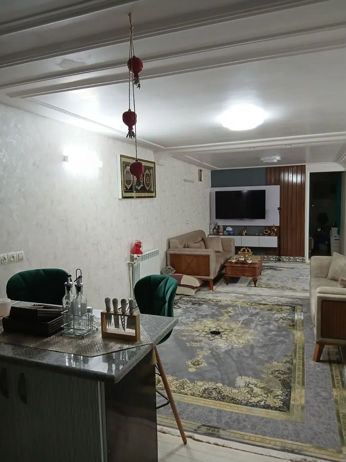 خانه ویلایی دو طبقه به همراه دومغازه