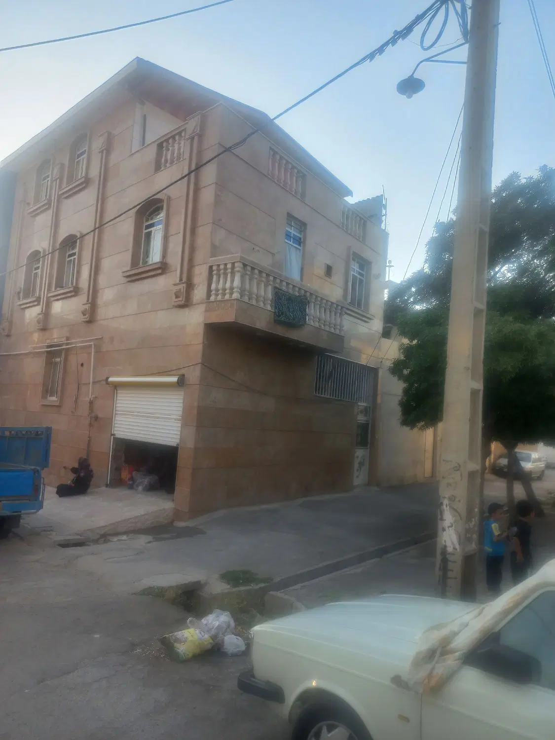 منزل مسکونی