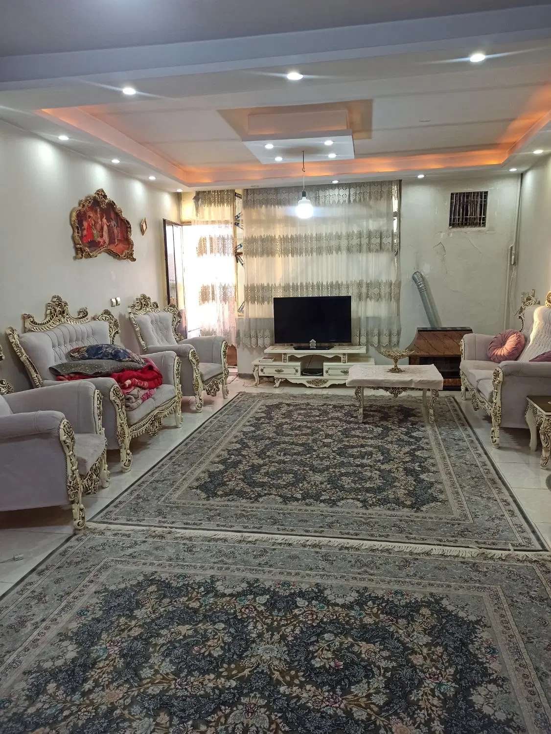 فروش تک واحدی 95 متر واقع در میثم 1
