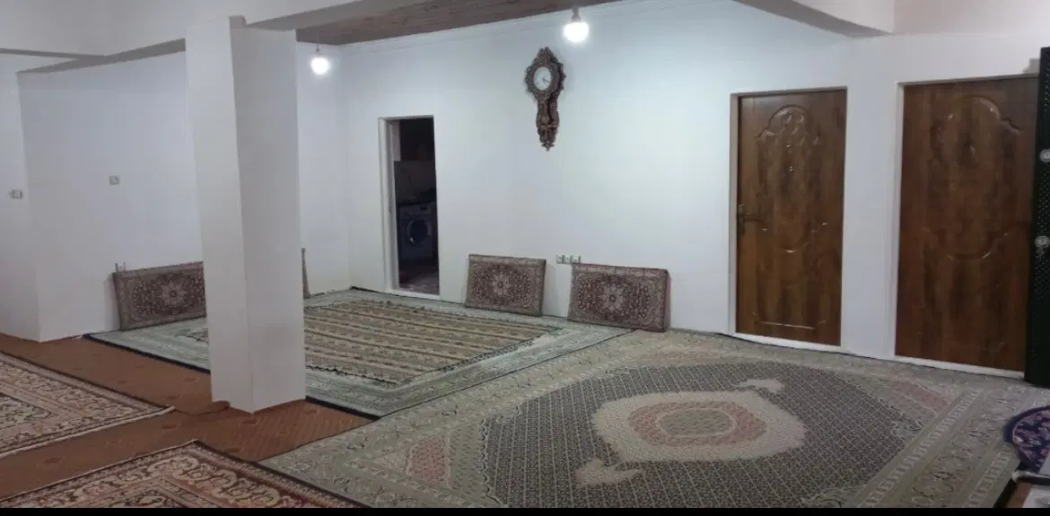 فروش قطعه زمین سندی 1000 متری با خانه 130 متری