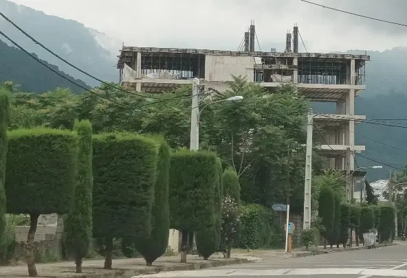 ۷۲ متری پاسداران