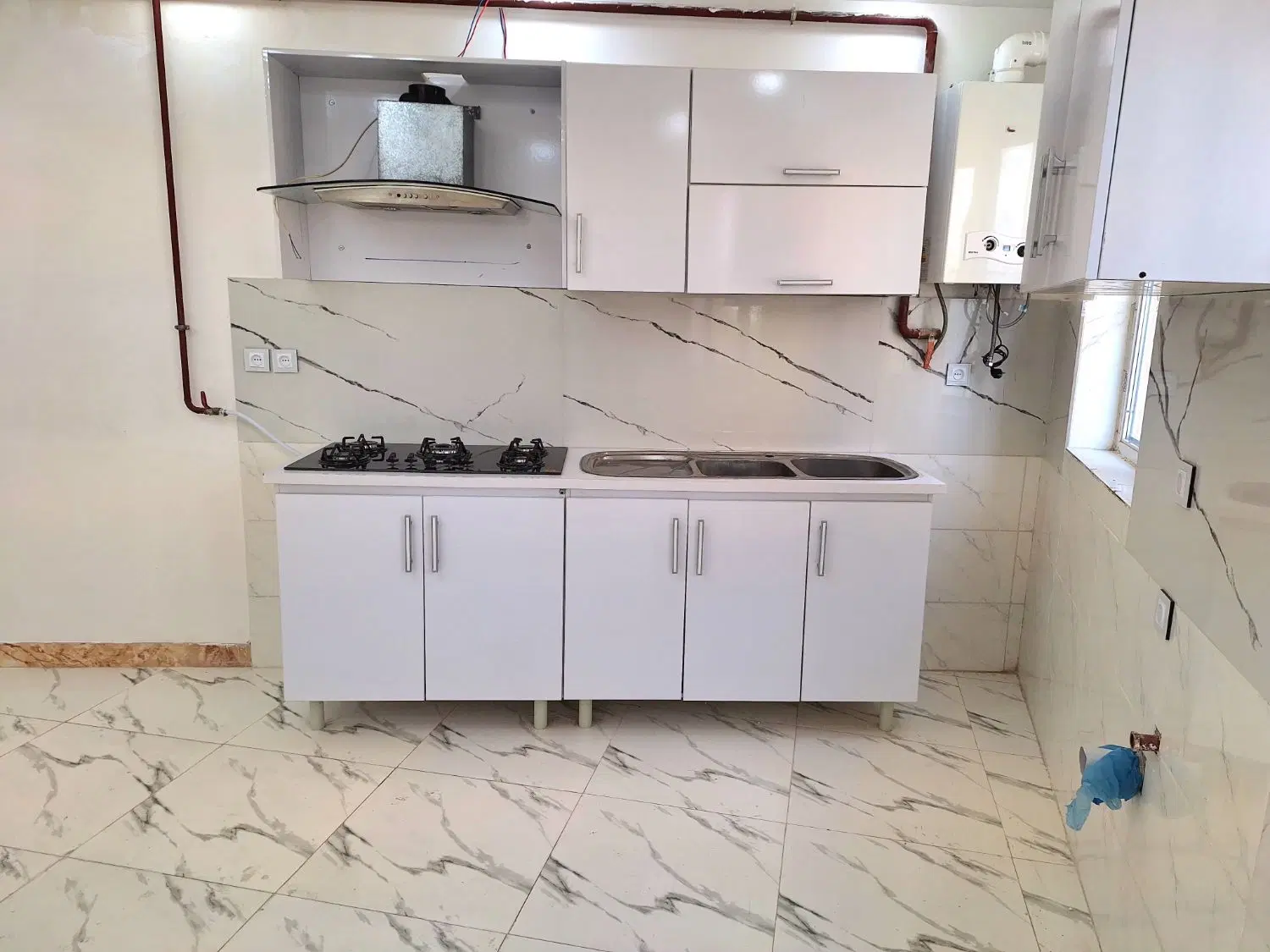فروش واحد آپارتمانی ۲ خوابه