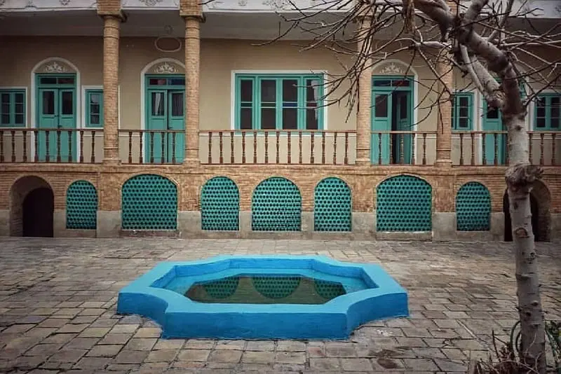 خانه ویلایی تیر چوبی
