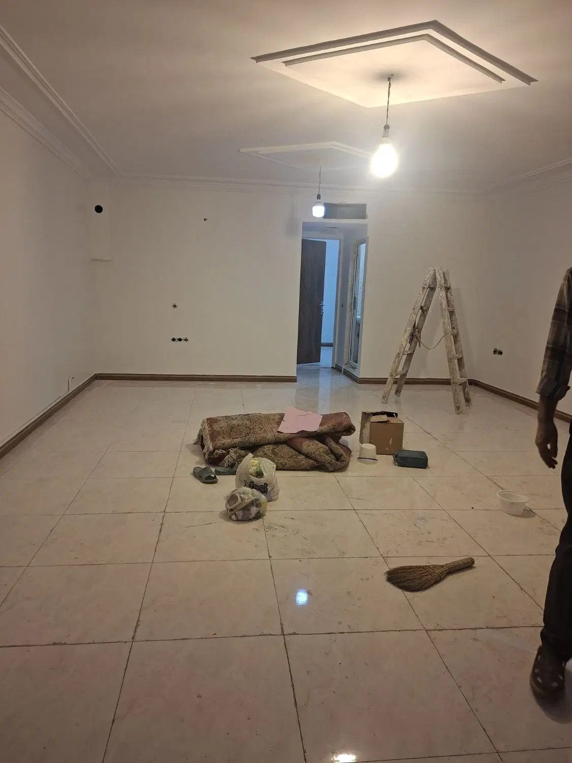 آپارتمان ۹۰ متری مرتضی گرد