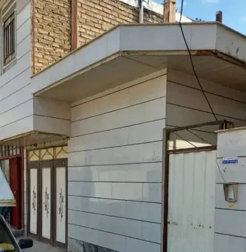 همکف ۹۰متری پاپی خالدار اوایل زاگرس۴