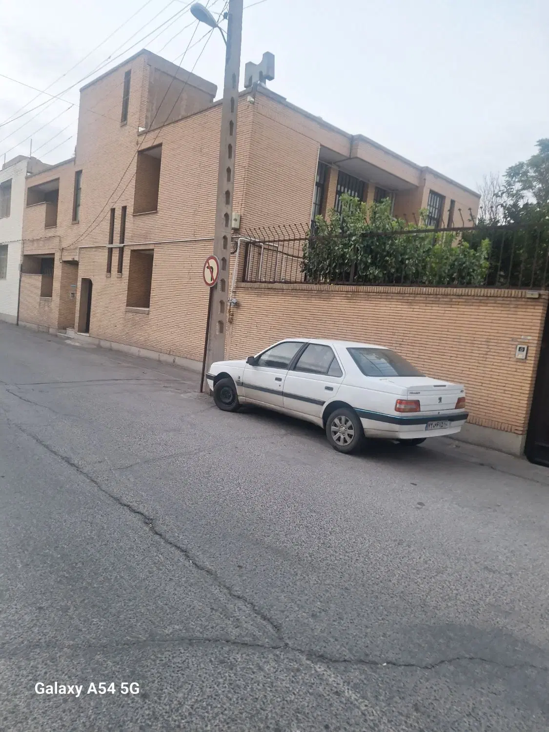 اجاره زیر زمین تجاری به متراژ 170  .