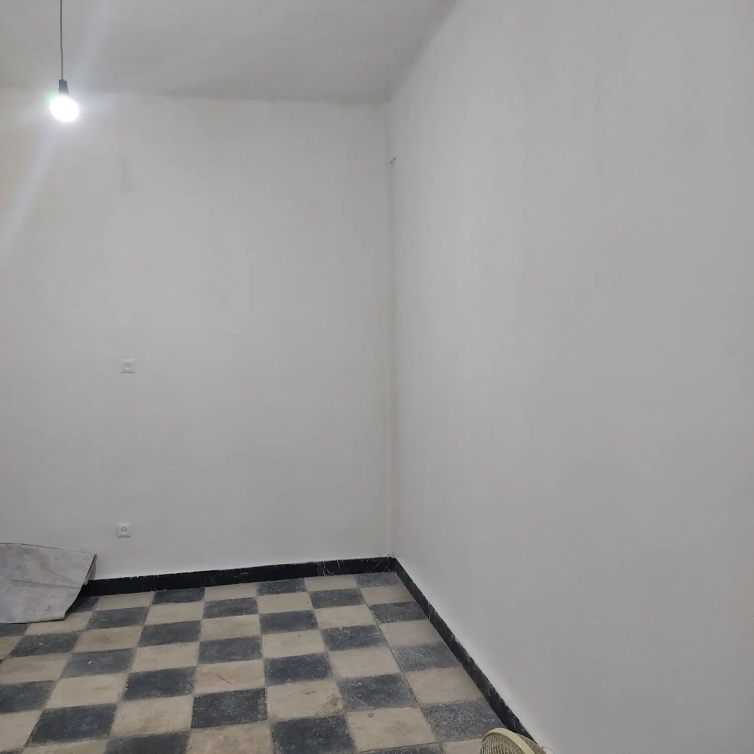 فروش مغازه ۱۸ متری
