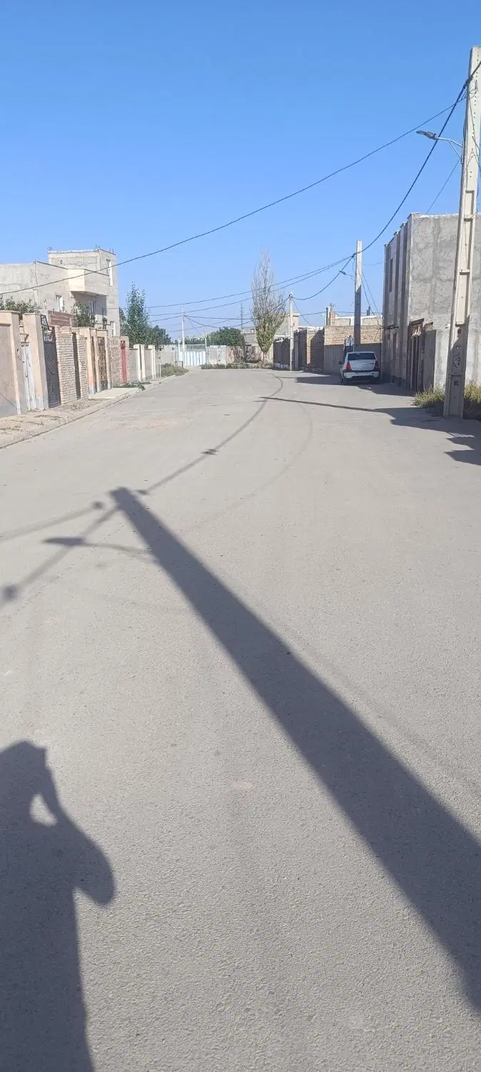 زمین شیخ کلخوران ۲۸۰متر طول ۱۰عرض ۲۸ متر