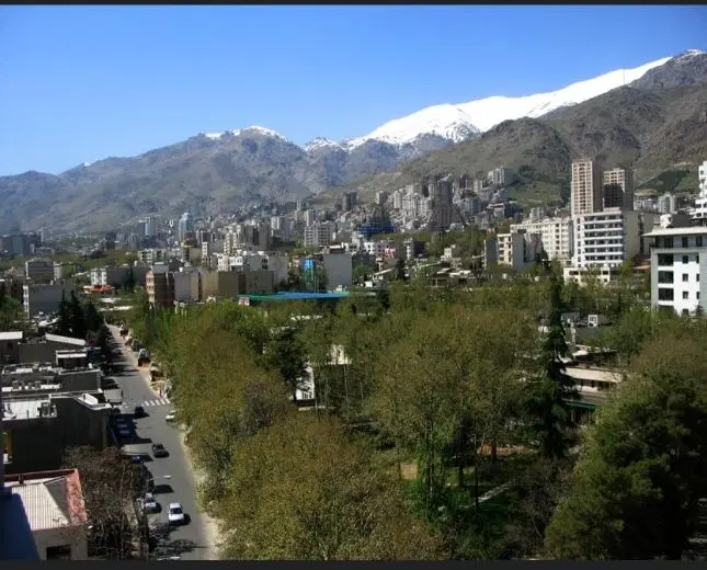 فروش زمین ۲۰۰ متری   مناسب جهت ساخت و سرمایه گذاری