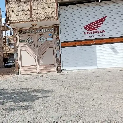 فروش پارکینگ و تجاری ۹۰ متری بلوار ۶۰ متری توحید