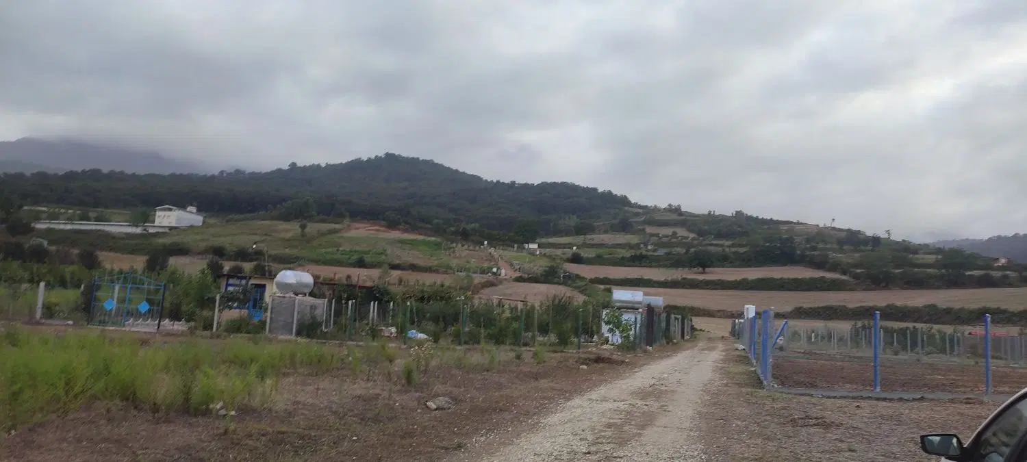 شموشک علیا زمین باغی اپادانا