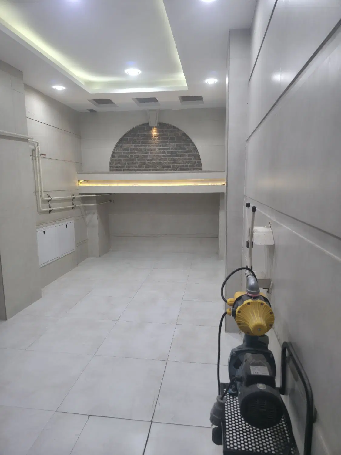 رهن واحد مسکونی ۷۰ متری با پارکینگ